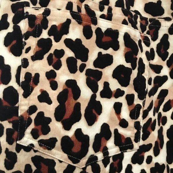 NW0T. Jones New York Sport Stretch leopard skirt. - Picture 5 of 8
